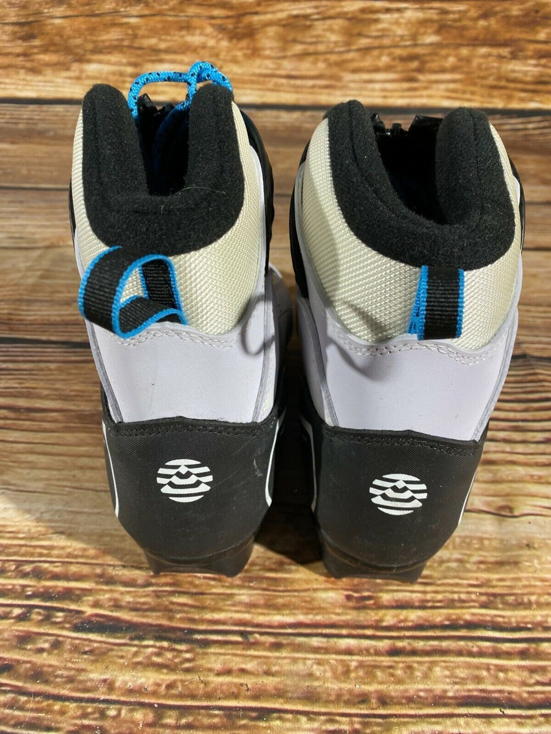Alpina T5 Plus Nordic Cross Country Ski Boots Size EU37 US5 NNN bindings 3046