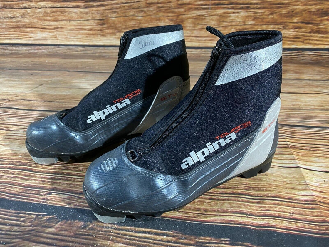 Alpina ST10 Nordic Cross Country Ski Boots Size EU35 US3.5 NNN bindings 716