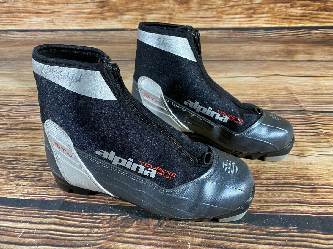 Alpina ST10 Nordic Cross Country Ski Boots Size EU35 US3.5 NNN bindings 716