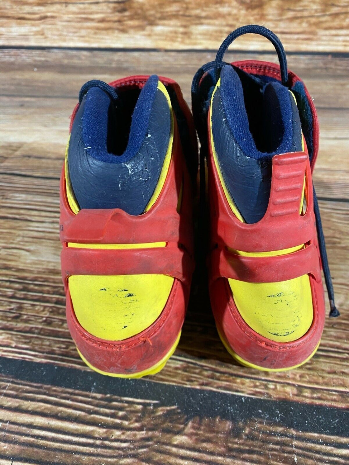 Alpina 600 Nordic Cross Country Ski Boots Size EU38 US6 NNN bindings 1033