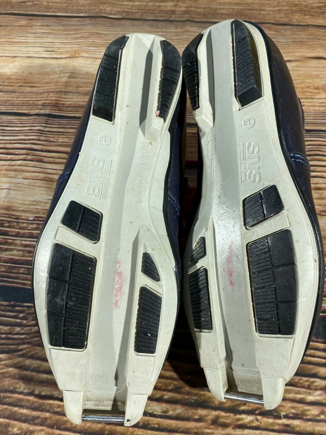 SALOMON Leather Nordic Cross Country Ski Boots Size EU38 US6 SNS profil 2233