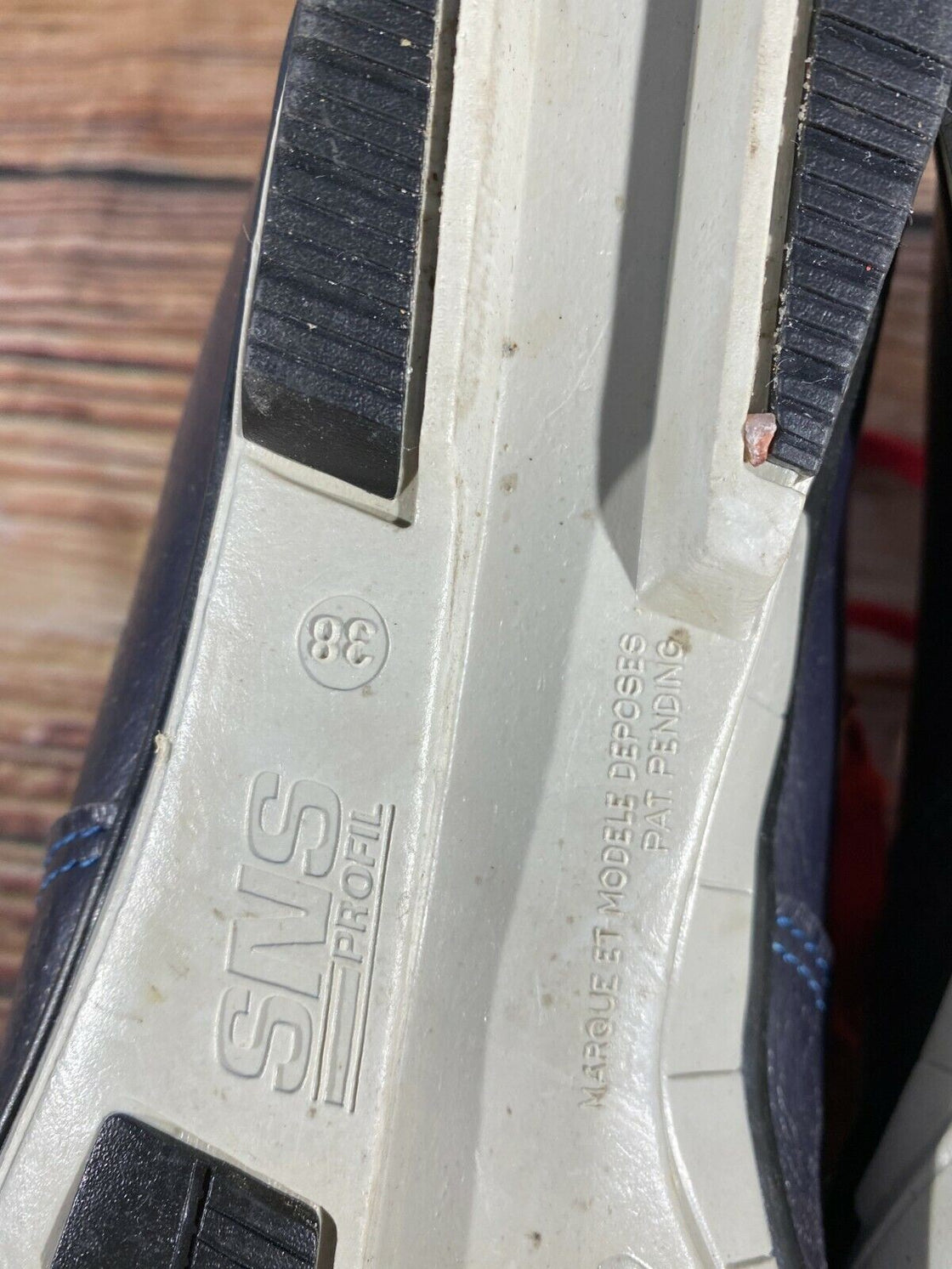 SALOMON Leather Nordic Cross Country Ski Boots Size EU38 US6 SNS profil 2233