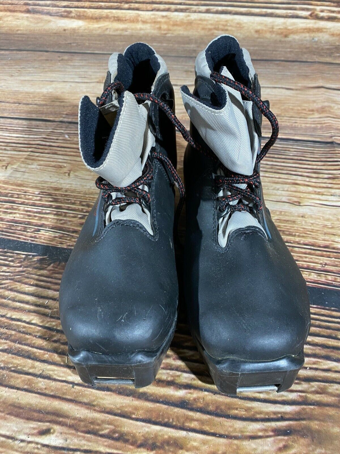 SALOMON Escape 4 Nordic Cross Country Ski Boots Size EU37 US4.5 SNS profil 2428