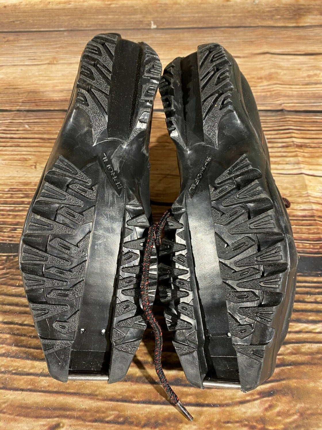 SALOMON Escape 4 Nordic Cross Country Ski Boots Size EU37 US4.5 SNS profil 2428