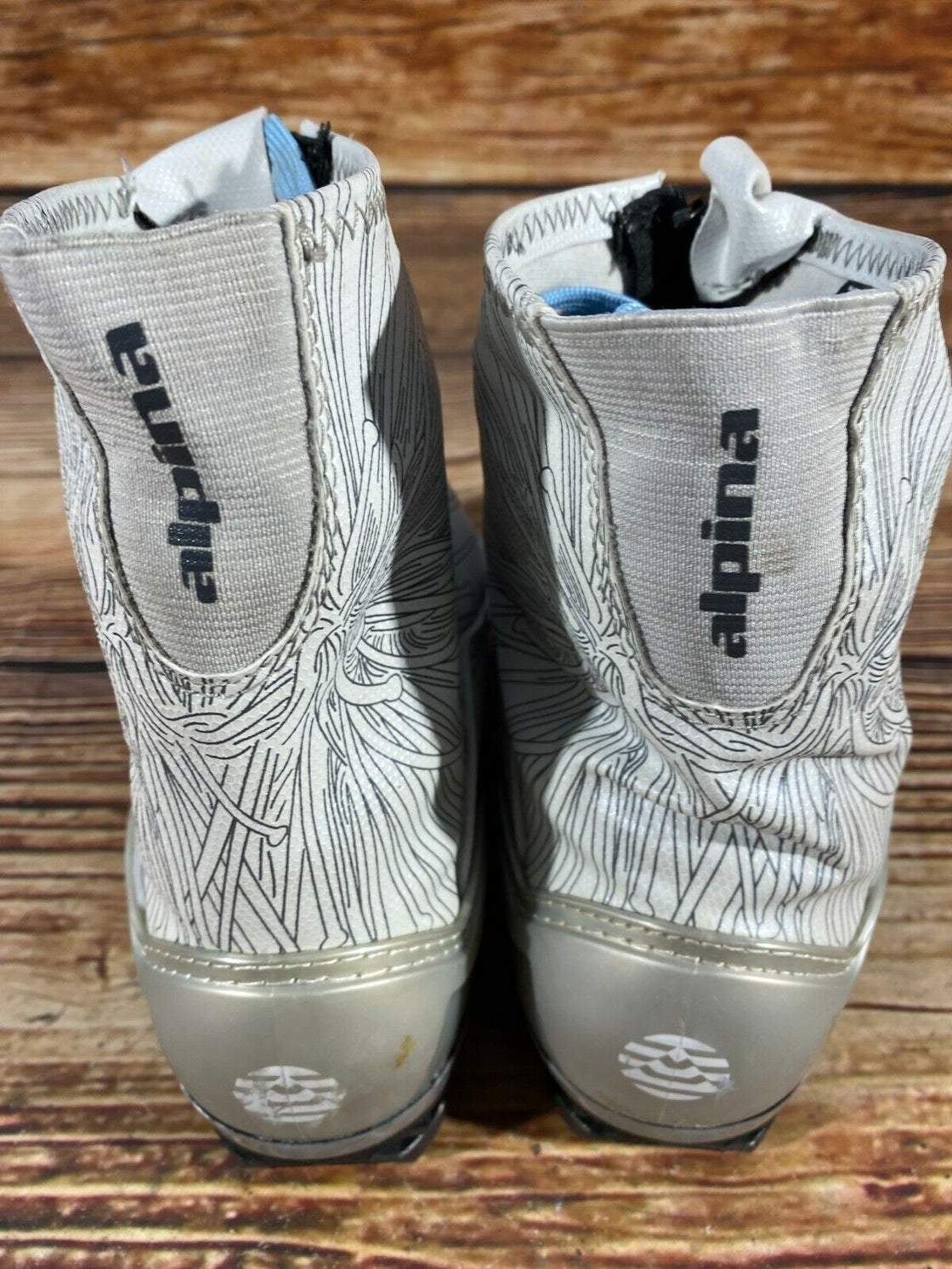 Alpina T28Eve Nordic Cross Country Ski Boots Size EU40 US7.5 NNN bindings 634