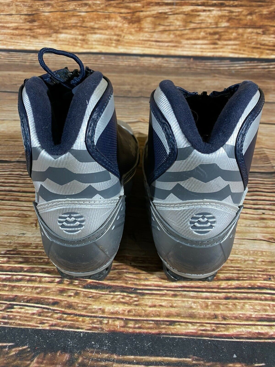 Alpina ST28G Nordic Cross Country Ski Boots Size EU40 US7.5 NNN bindings 2831