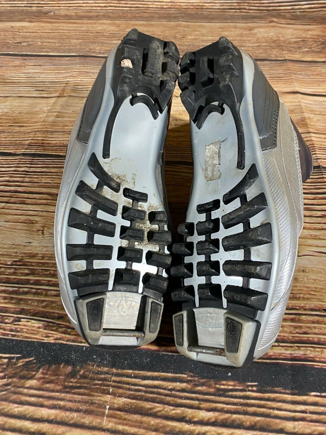 Alpina ST28G Nordic Cross Country Ski Boots Size EU40 US7.5 NNN bindings 2831