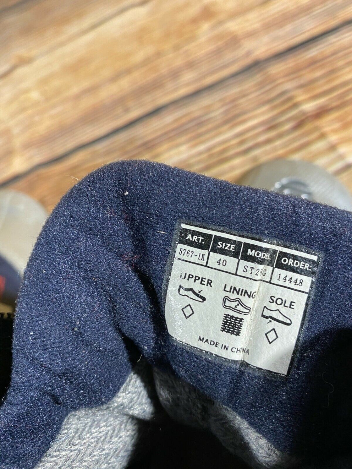 Alpina ST28G Nordic Cross Country Ski Boots Size EU40 US7.5 NNN bindings 2831