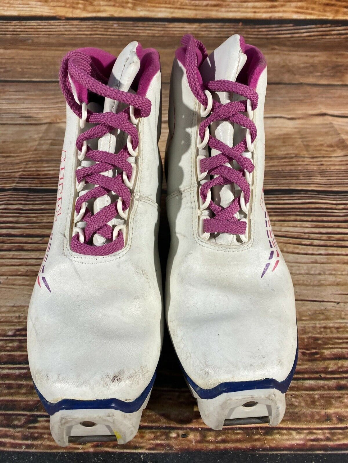 Meindl Nordic Cross Country Ski Boots Size EU37 US5 SNS Profil 1475