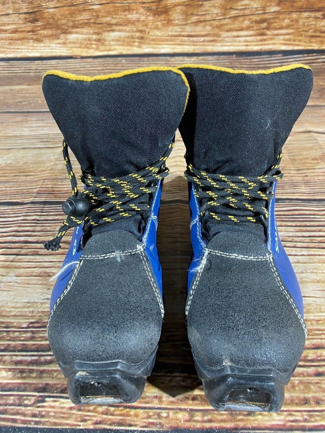 SALOMON Igloo Nordic Cross Country Ski Boots Size EU36 US4 SNS profil 2284