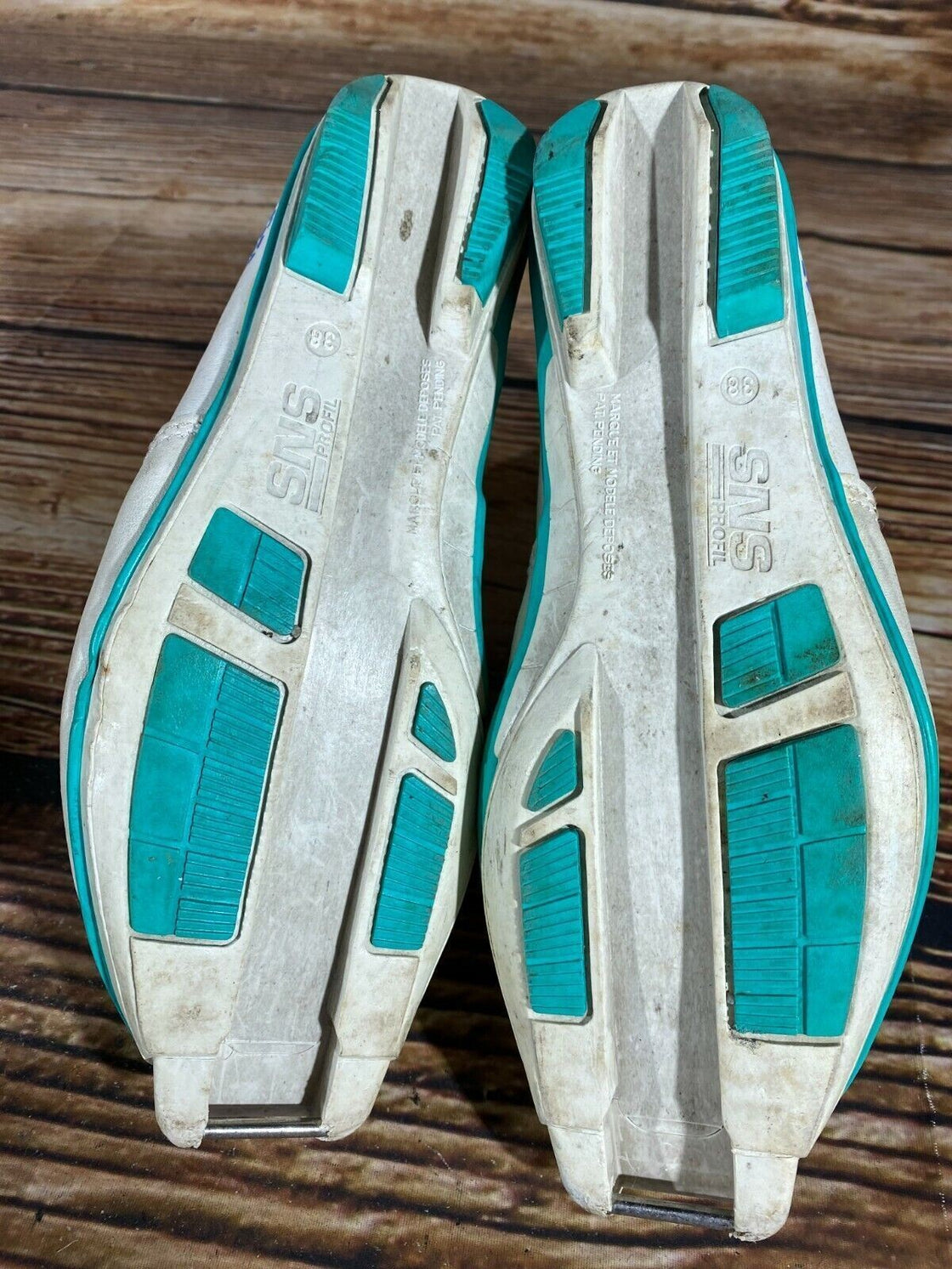 SALOMON 511 Nordic Cross Country Ski Boots Size EU38 US6 SNS profil 2170