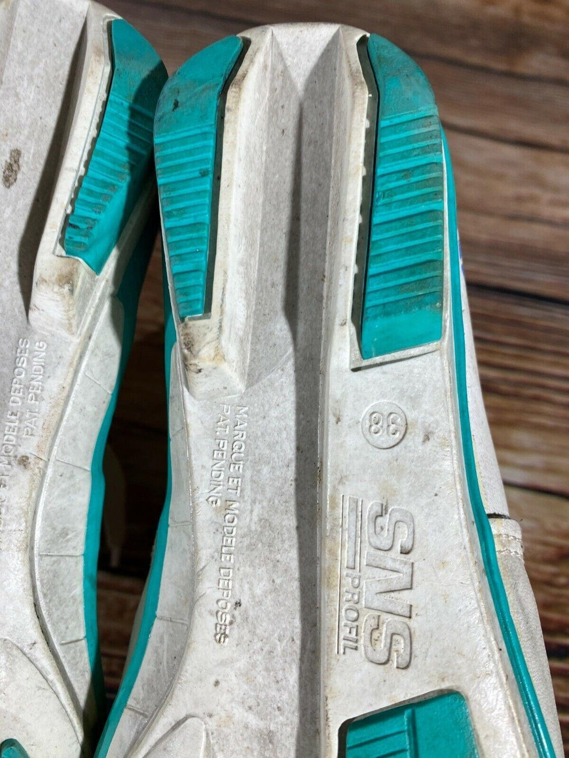 SALOMON 511 Nordic Cross Country Ski Boots Size EU38 US6 SNS profil 2170