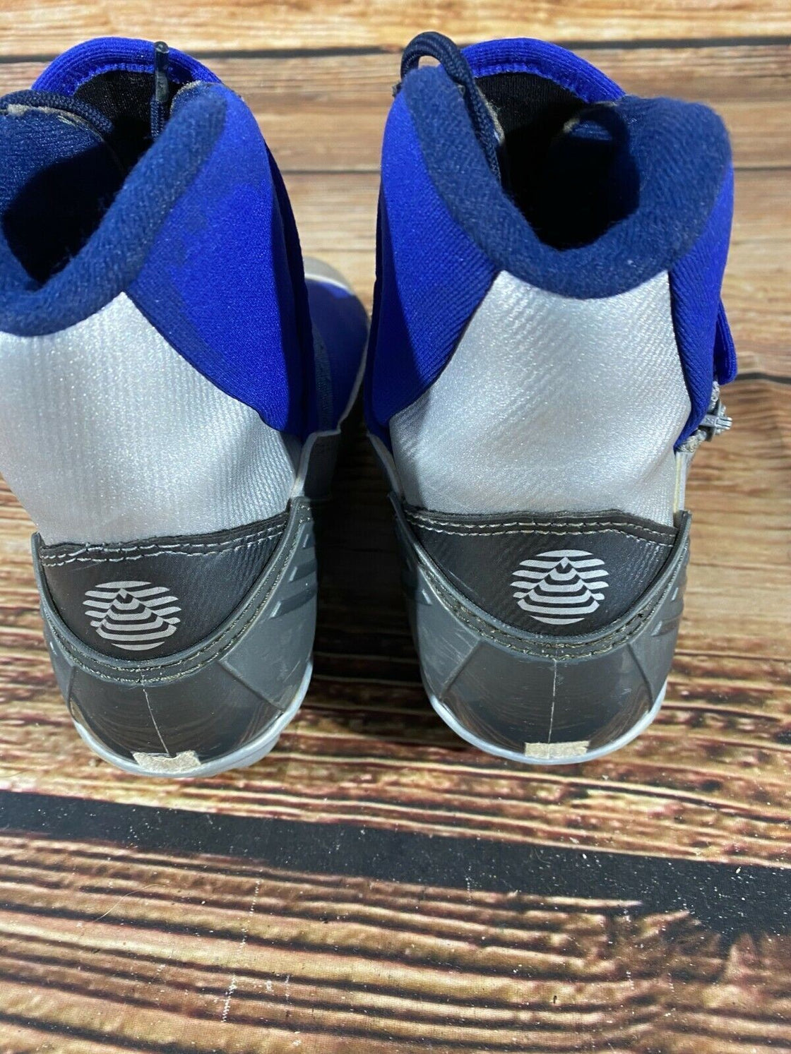 Alpina ST11J Nordic Cross Country Ski Boots Size EU40 US7.5 NNN bindings 714