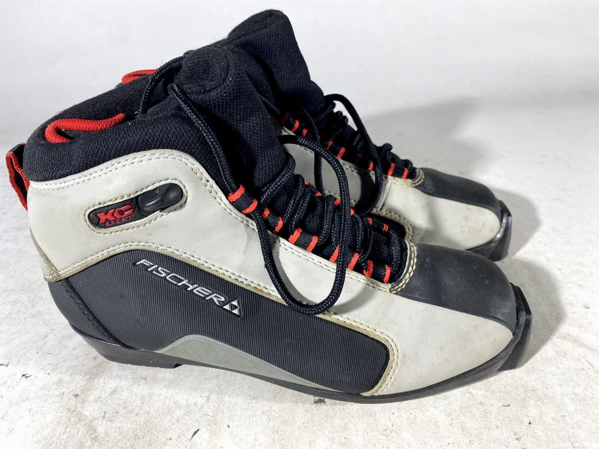 Fischer XC Sport Cross Country Ski Boots Classic SNS Profil EU 39 US 7 1165