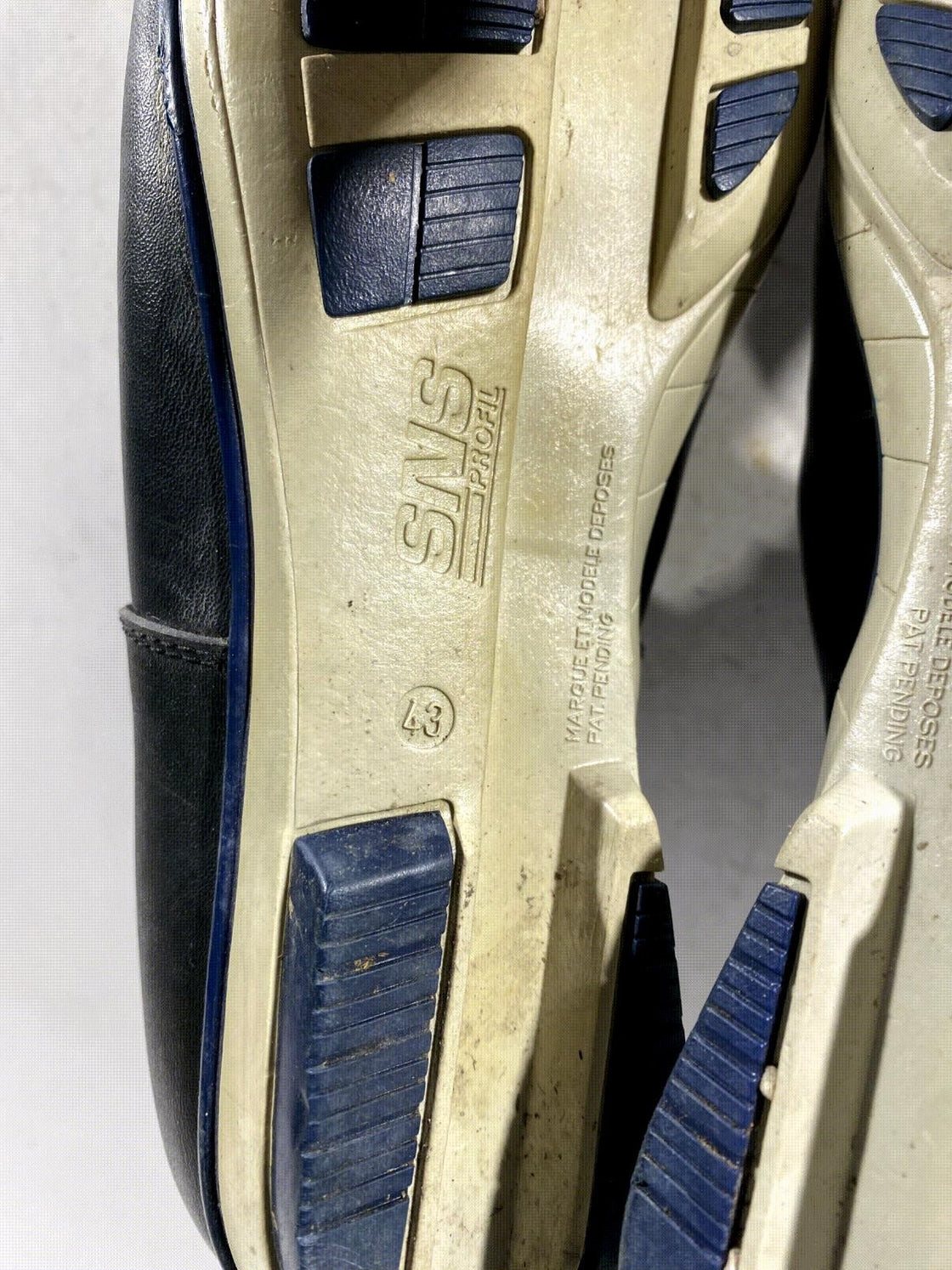 Fischer Classic Nordic Cross Country Ski Boots Size EU43 US9.5 SNS Profil 1162