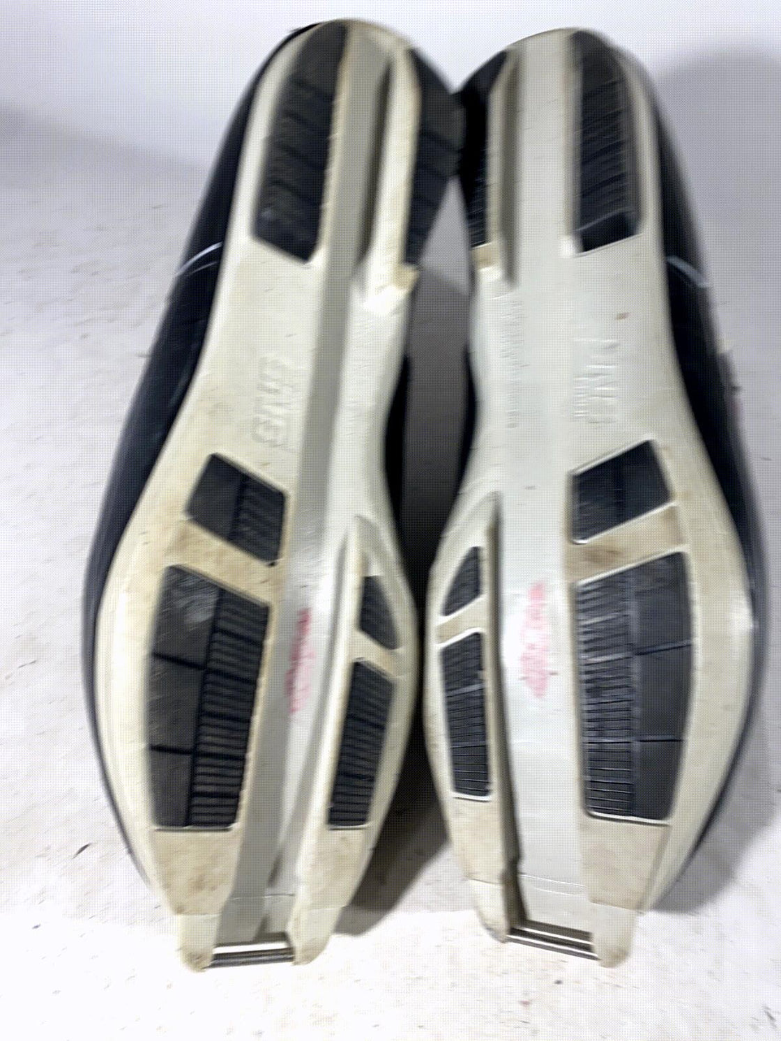 Salomon Classic Nordic Cross Country Ski Boots Size EU44 US10 SNS Profil 2115