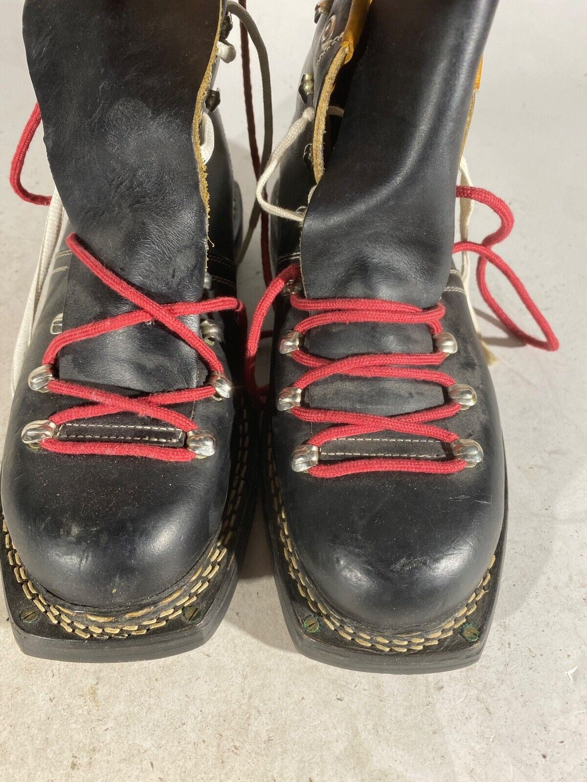 MCB MORA Cross Country Ski Boots Backcountry 75mm NN EU 41 US 7 Vintage KL72