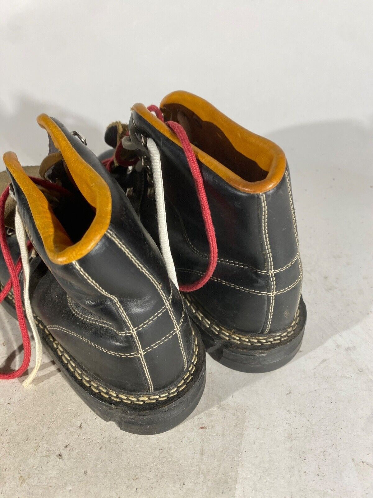 MCB MORA Cross Country Ski Boots Backcountry 75mm NN EU 41 US 7 Vintage KL72