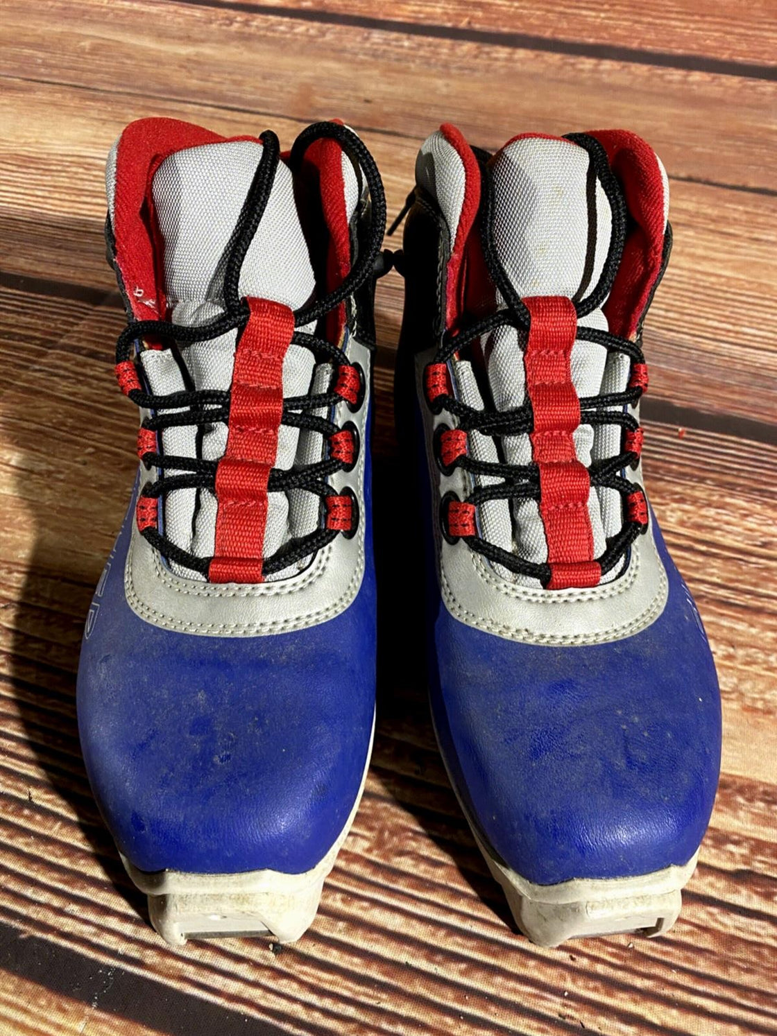 Fischer SL Crystal Nordic Cross Country Ski Boots Size EU38 US6 SNS Profil 1166