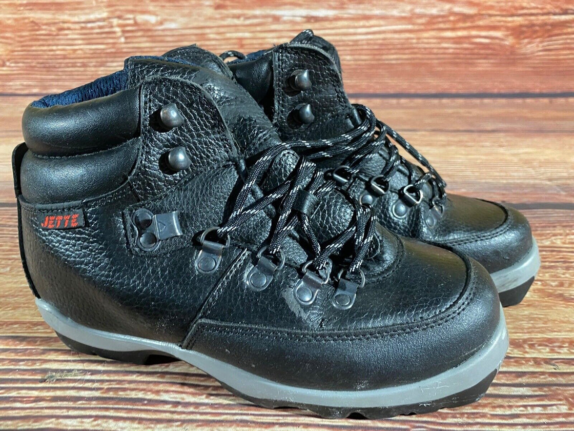 Jette Back Country Nordic Cross Country Ski Boots Size EU39 US7 NNN BC 1904