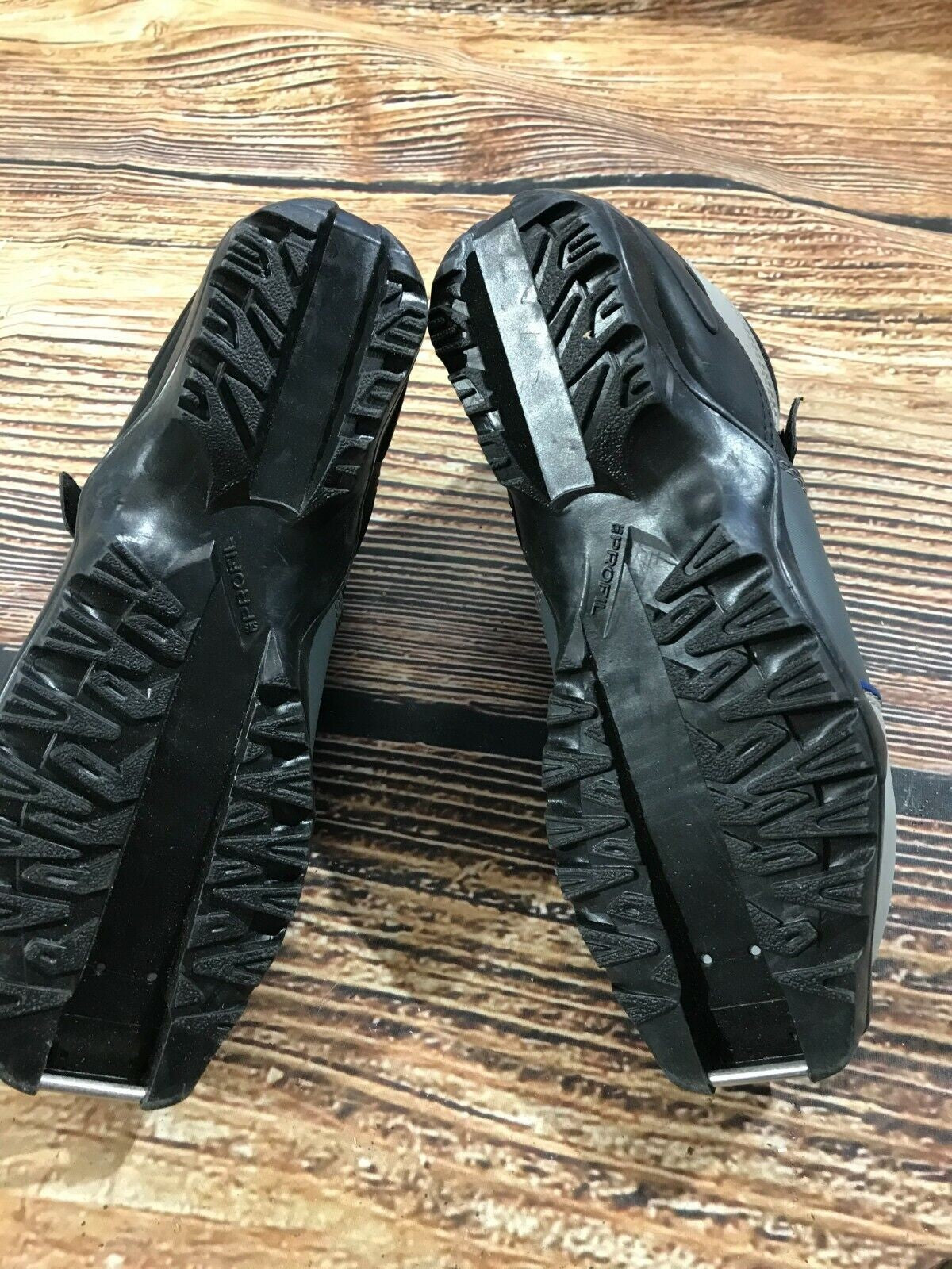 Fischer XC Control Cross Country Ski Boots Classic SNS Profil EU 36 US 4.5 1600