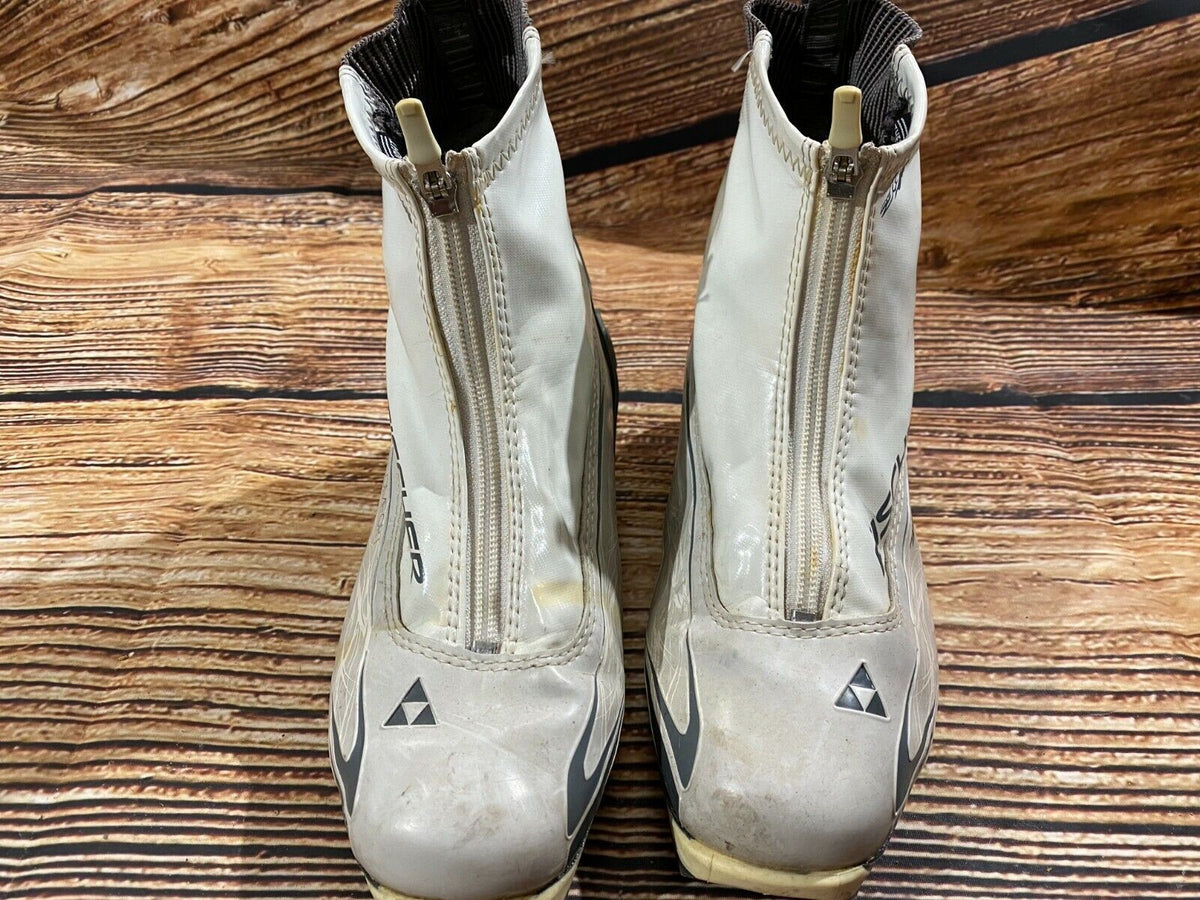 Fischer XC Comfort Cross Country Ski Boots Combi NNN EU 39 US 7 250mm 2455