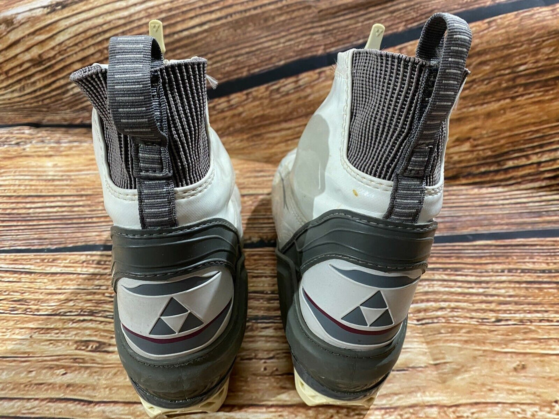 Fischer XC Comfort Cross Country Ski Boots Combi Size EU39 US7 NNN 2455