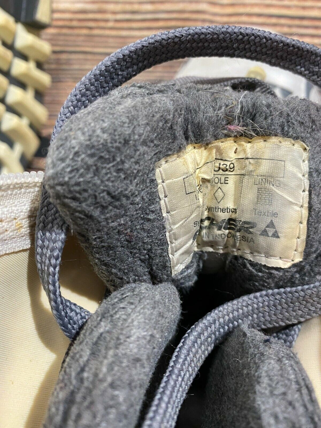 Fischer XC Comfort Cross Country Ski Boots Combi Size EU39 US7 NNN 2455