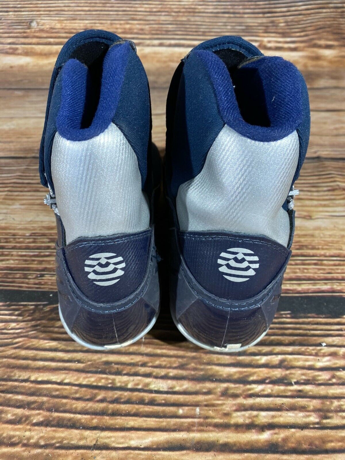 Alpina ST11 Nordic Cross Country Ski Boots Size EU43 US9.5 for NNN 803