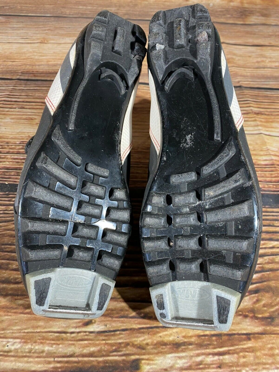 Alpina Touring Nordic Cross Country Ski Boots Size EU39 US7 for NNN 2857