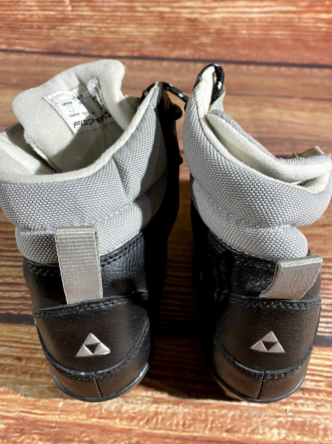 Fischer Nordic Cross Country Ski Boots Size EU40 US7.5 NNN 1546