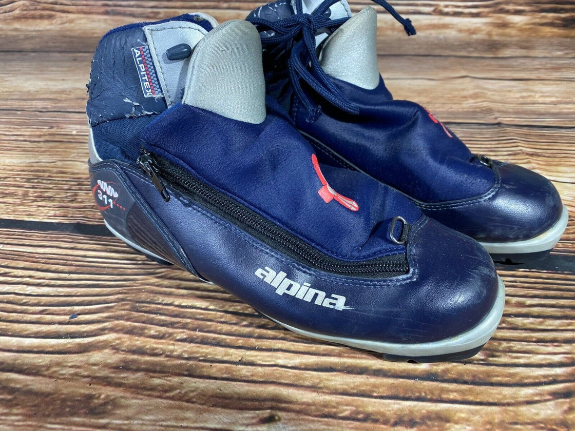Alpina 311 Cross Country Ski Boots Classic Size EU39 US7 NNN Rottefella 2952