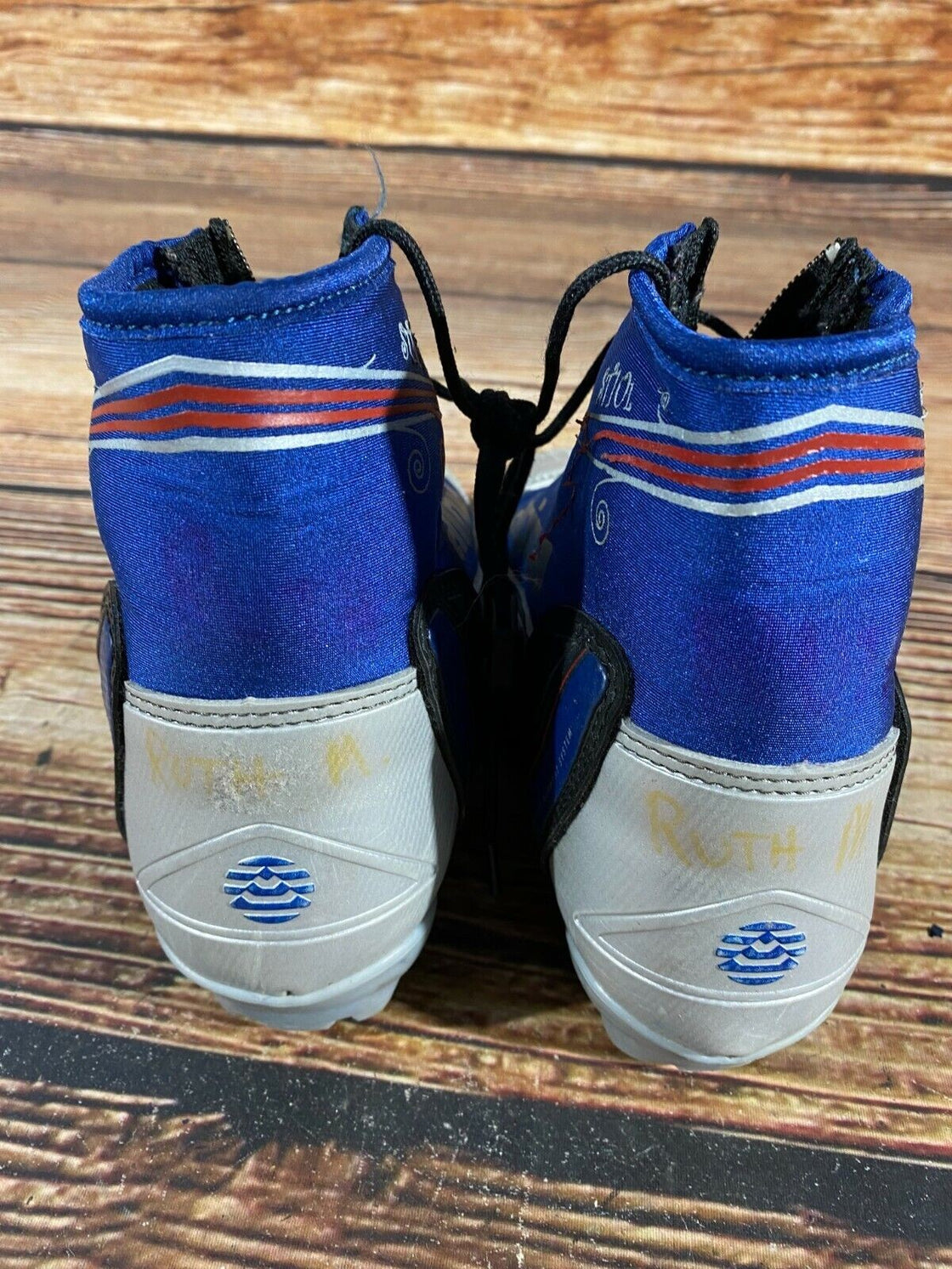 Alpina ST10L Nordic Cross Country Ski Boots Size EU35 US3.5 NNN 3167