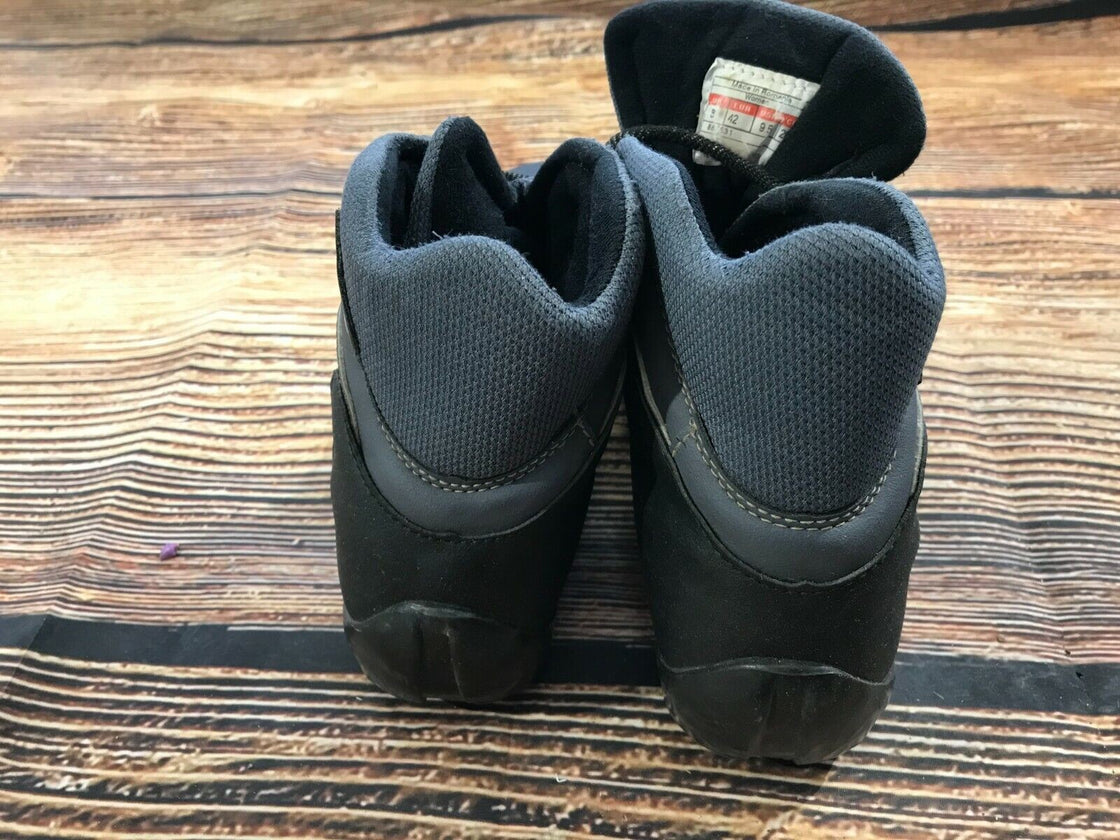 SALOMON Classic Cross Country Ski Boots Size EU42 US9.5 SNS Profil 2328