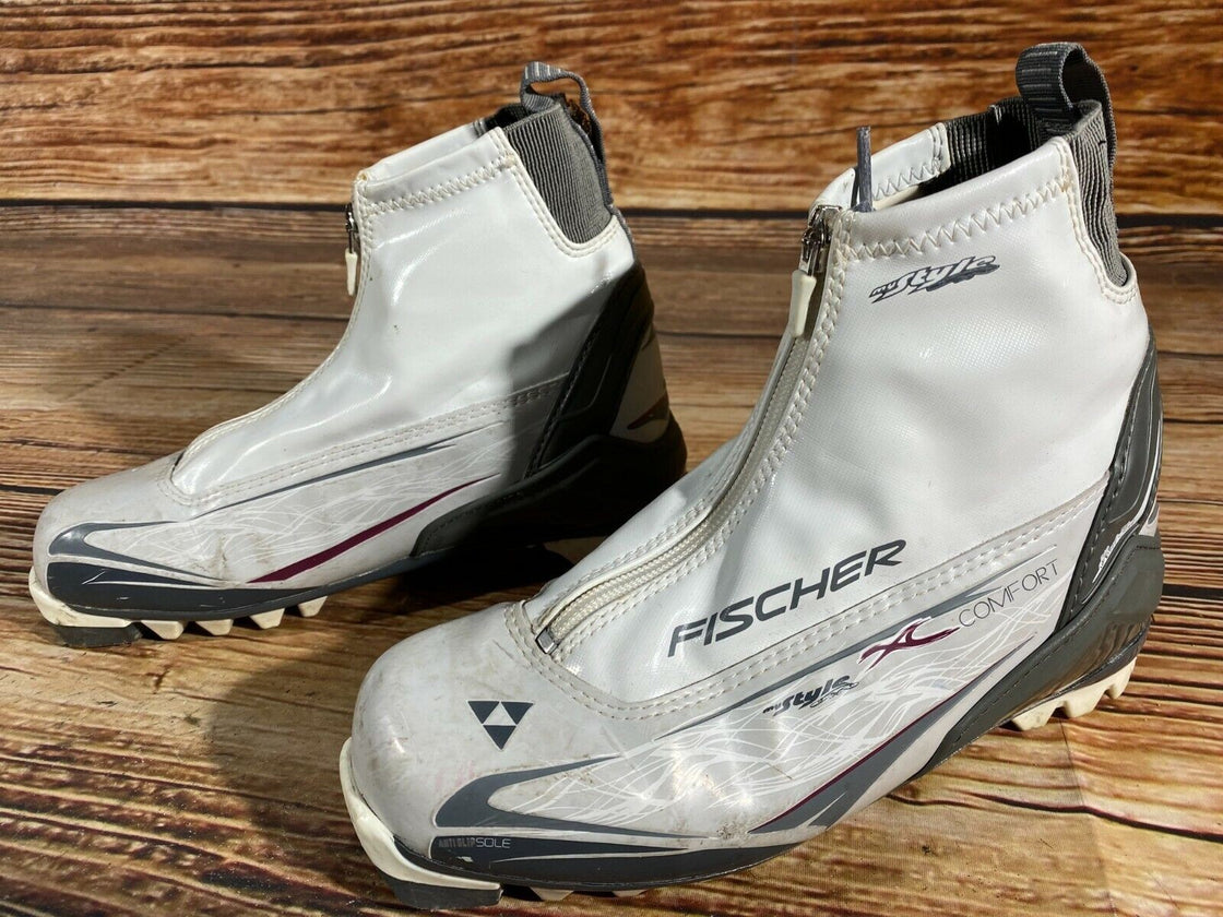 Fischer XC Comfort Nordic Cross Country Ski Boots Size EU39 US7 NNN 1341
