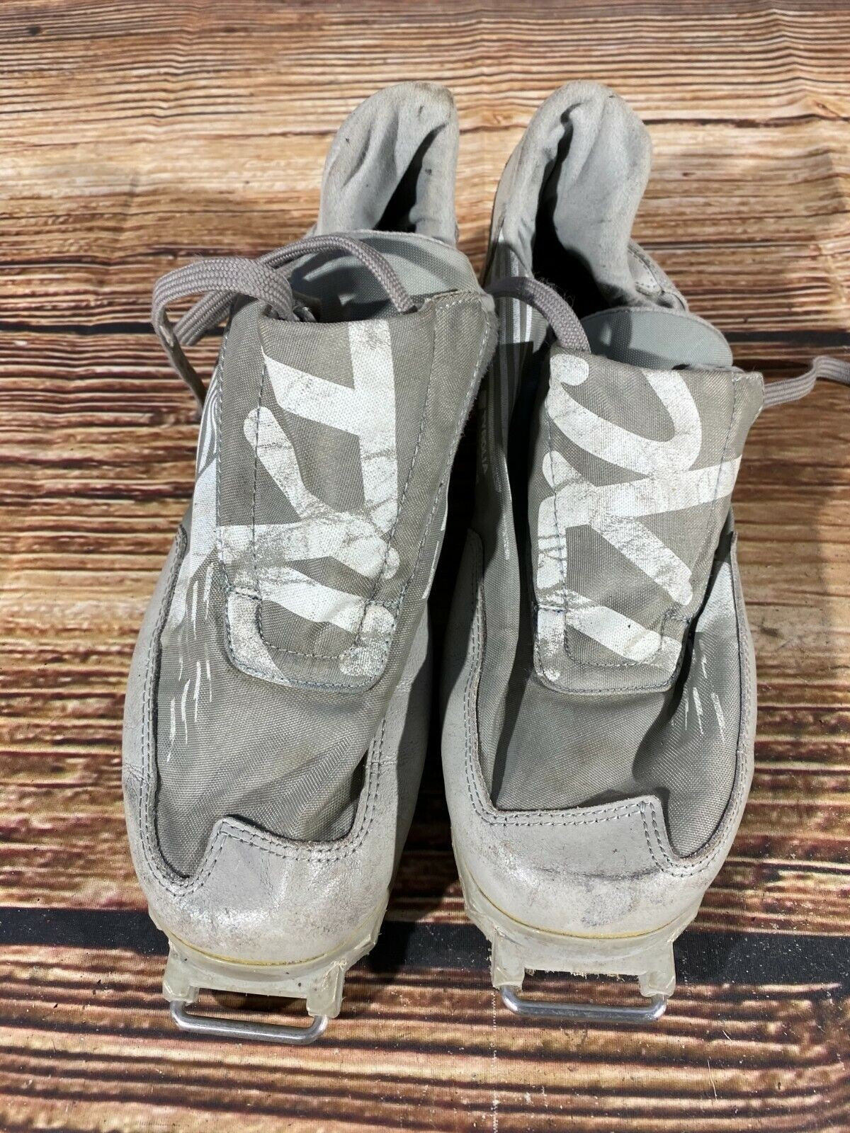 Tyrolia T408 Cross Country Ski Boots Classic TXC EU 39 US 7 Vintage 1267