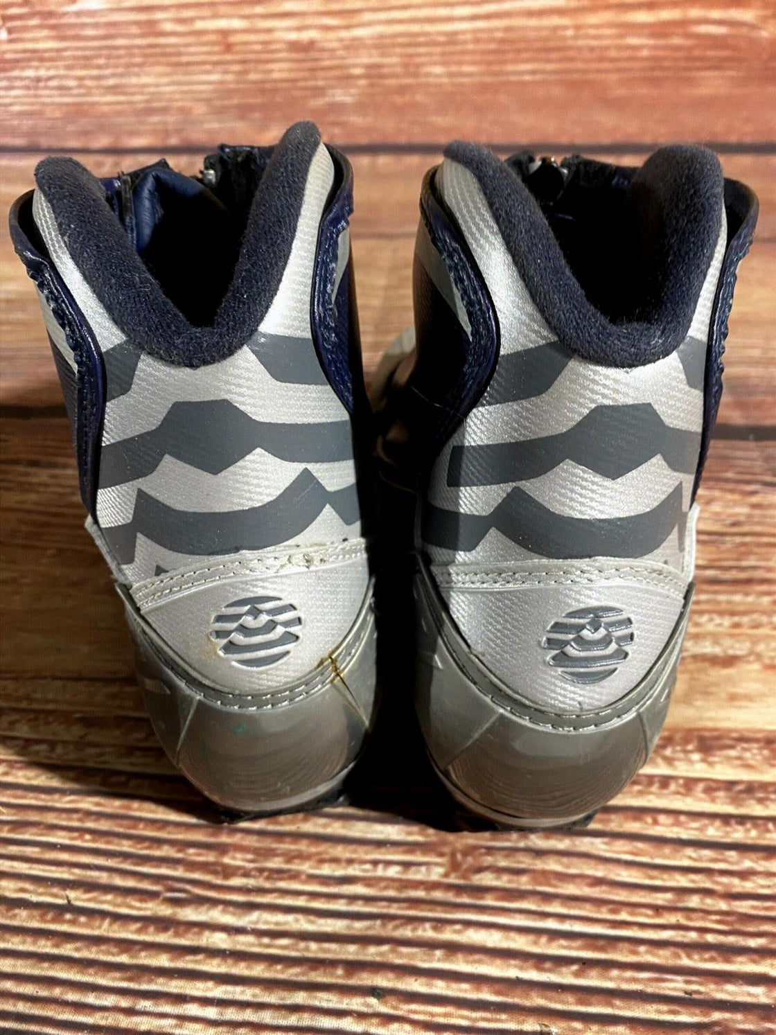 Alpina ST28G Nordic Cross Country Ski Boots Size EU41 US8 for NNN 3162