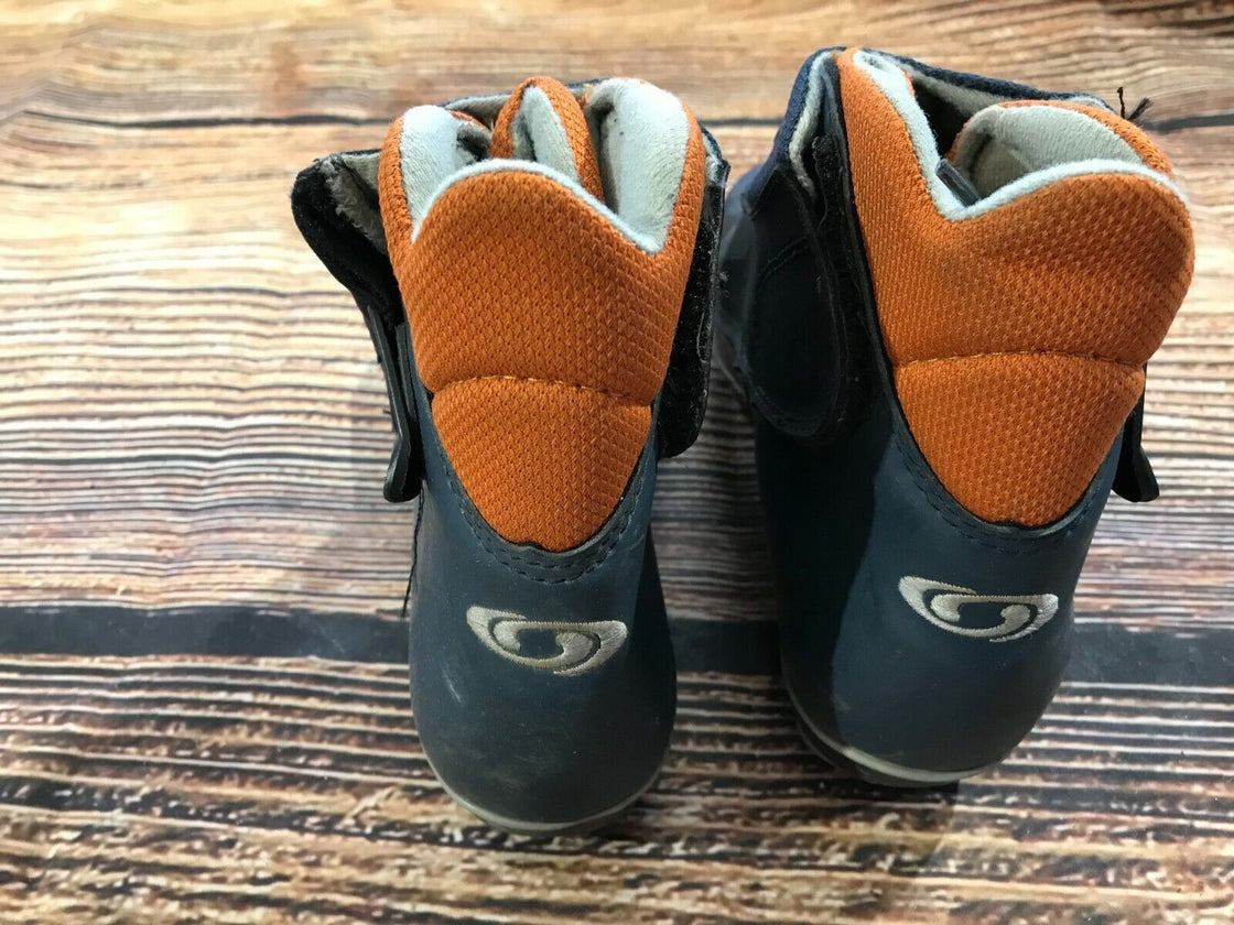 SALOMON New Escape Cross Country Ski Boots Size EU37 US4.5 SNS Profil 2197