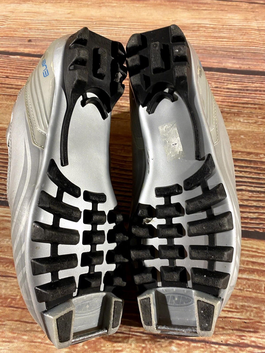 Alpina EVE28G Nordic Cross Country Ski Boots Size EU39 US7 for NNN 1023