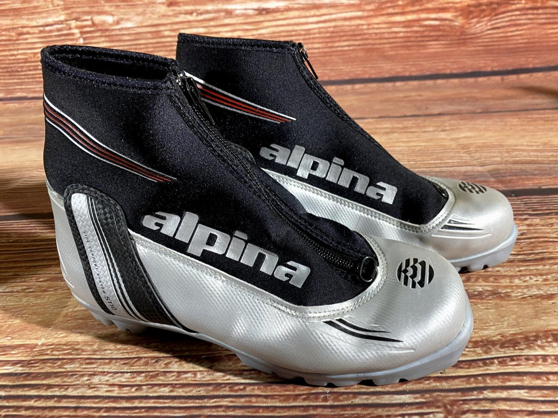 Alpina ST10 Nordic Cross Country Ski Boots Size EU38 US6 for NNN 3028
