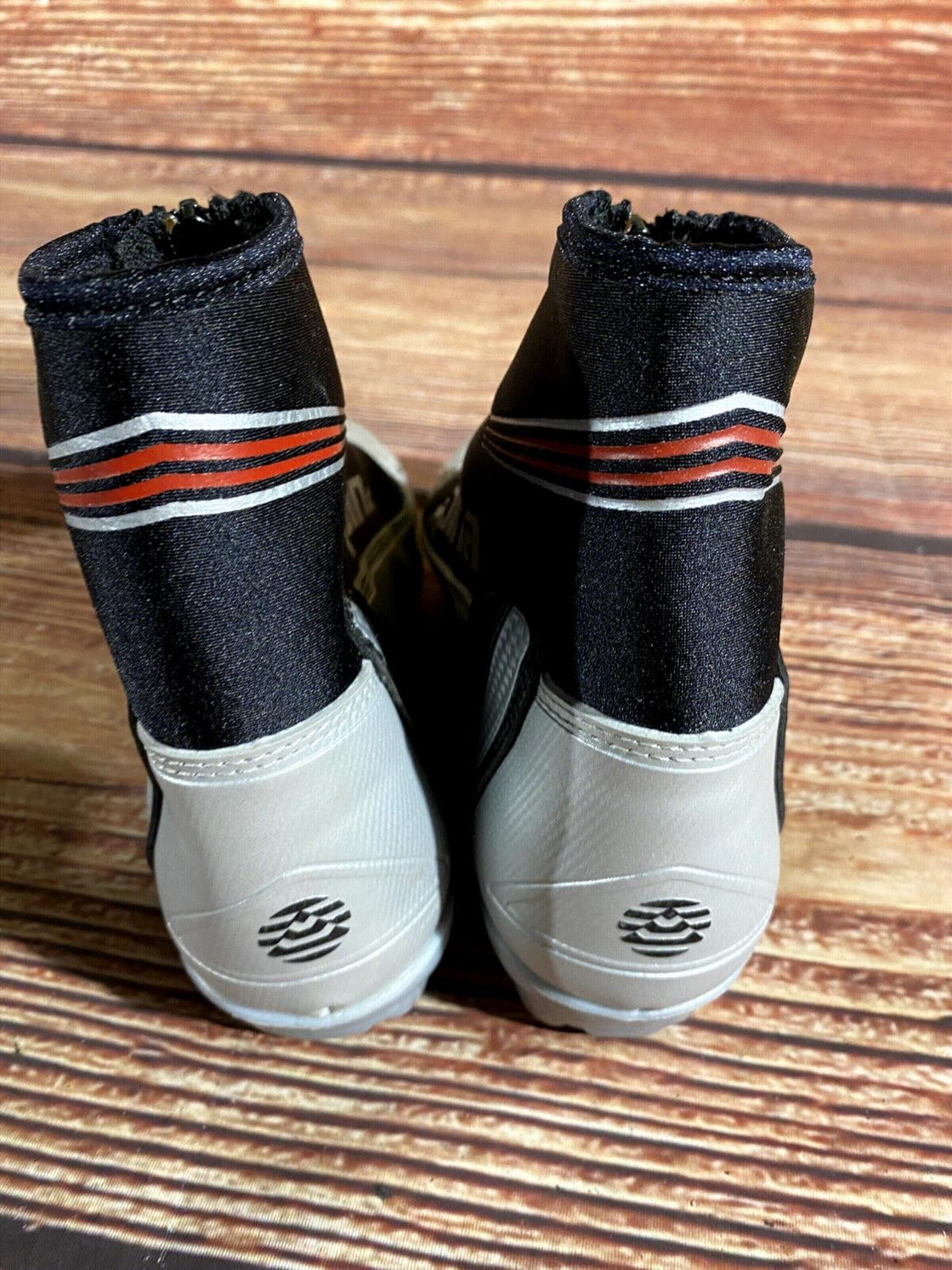 Alpina ST10 Nordic Cross Country Ski Boots Size EU38 US6 for NNN 3028