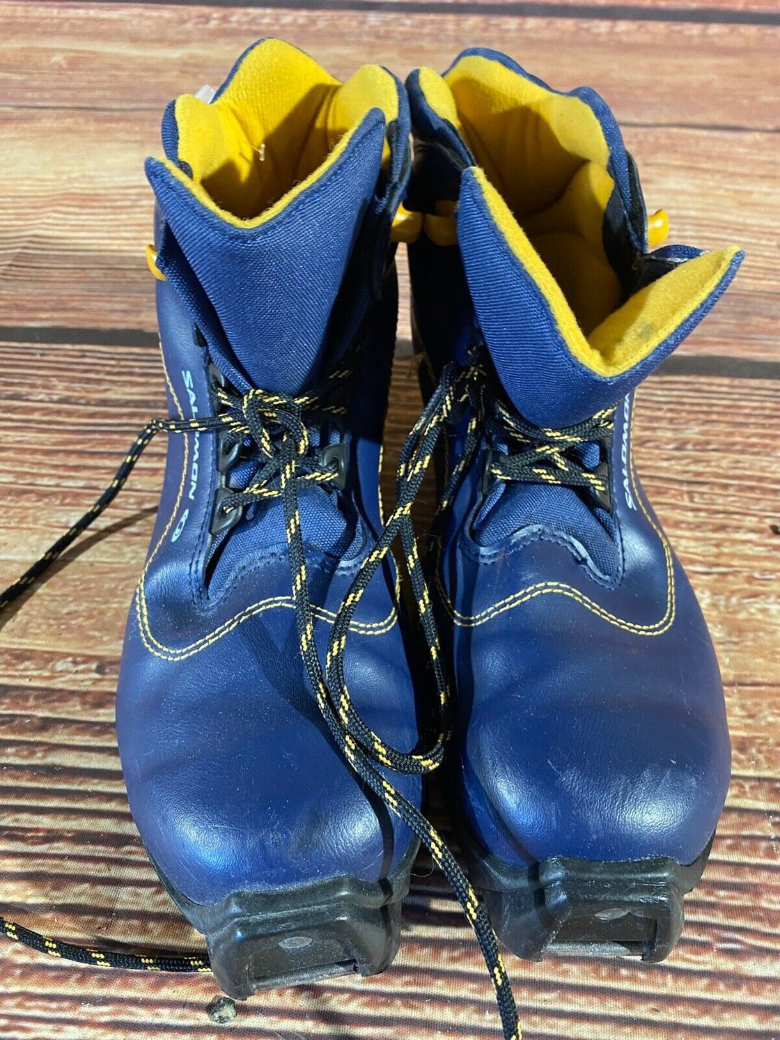 Salomon Nordic Cross Country Ski Boots Size EU38 US5.5 SNS Profil 2113