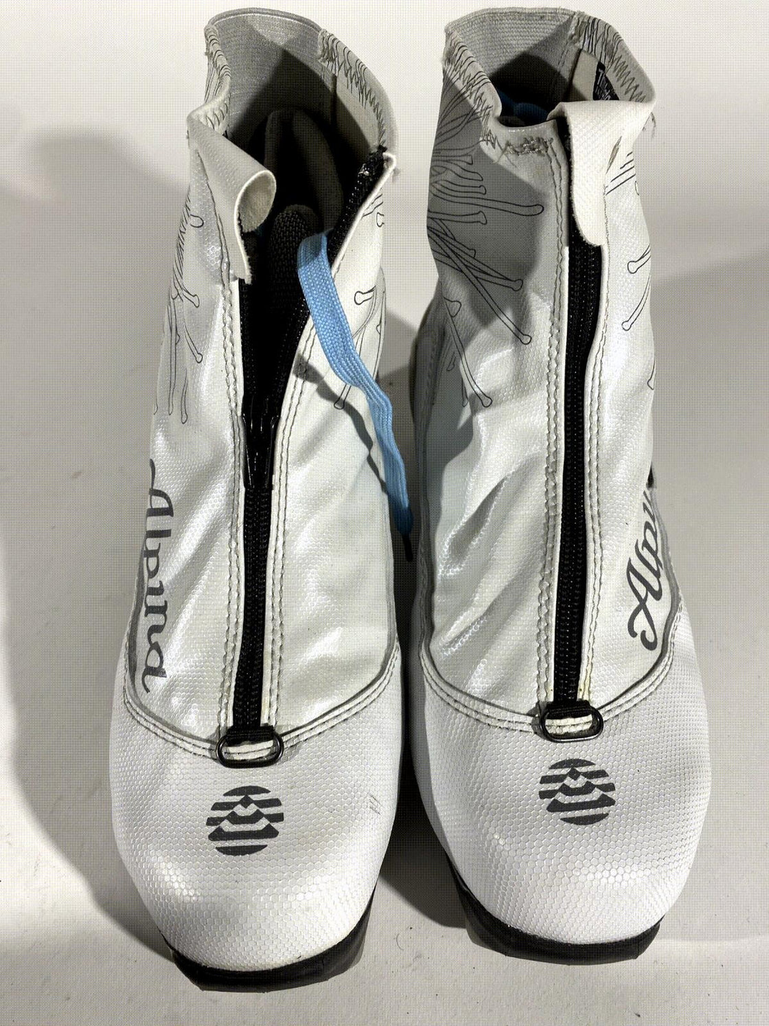 Alpina T28Eve Nordic Cross Country Ski Boots Size EU39 US7 NNN 1005