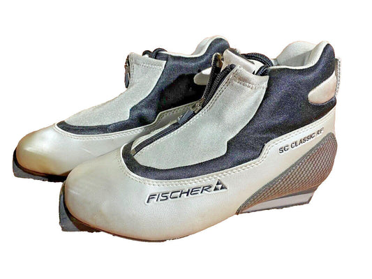 Fischer SC Classic Cross Country Ski Boots Classic SNS Profil EU 38 US 6 1109