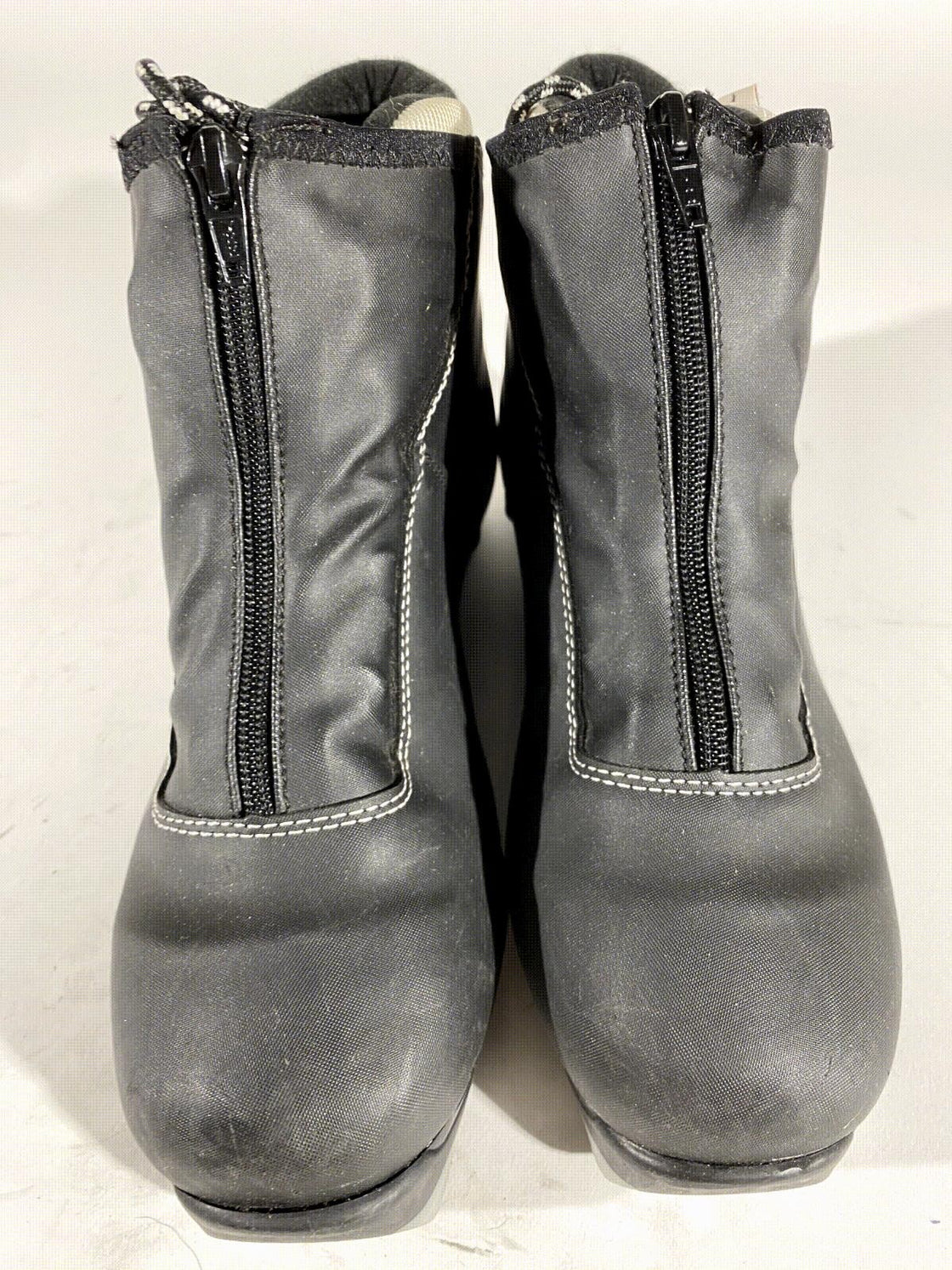 Rossignol X-Tour Ultra Nordic Cross Country Ski Boots Size EU40 US7.5 NNN 2777