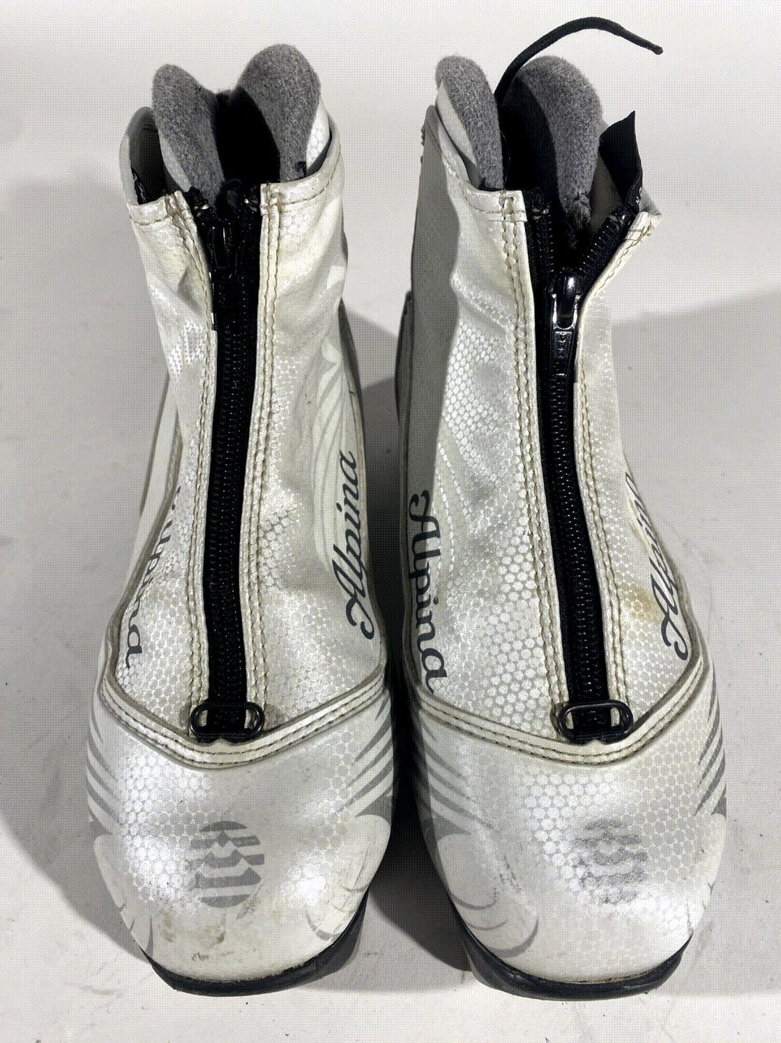 Alpina EVE25T Nordic Cross Country Ski Boots Size EU37 US6 for NNN 629