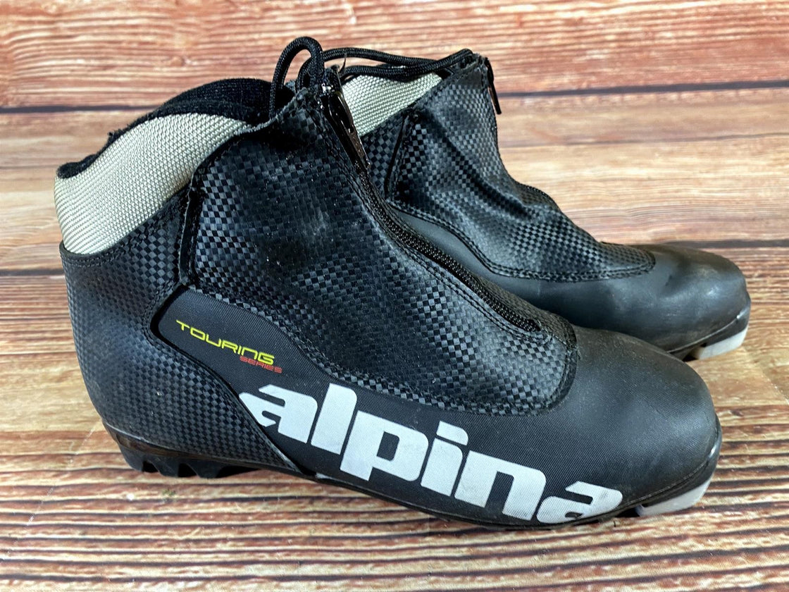 Alpina Touring Nordic Cross Country Ski Boots Size EU40 US7.5 for NNN 573