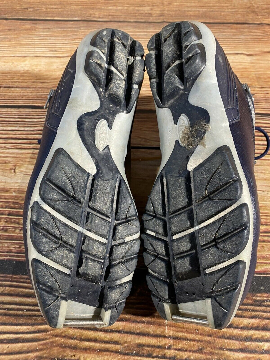 Alpina ST11 Nordic Cross Country Ski Boots Size EU40 for NNN bindings 3160