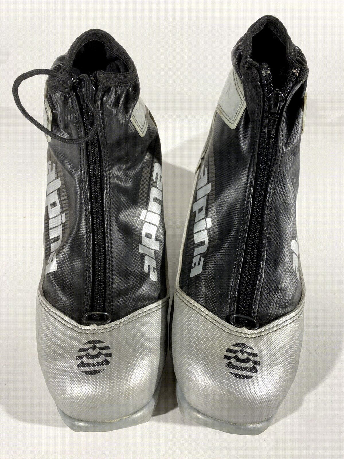 Alpina ST30jr Nordic Cross Country Ski Boots Size EU39 US7 for NNN 3005