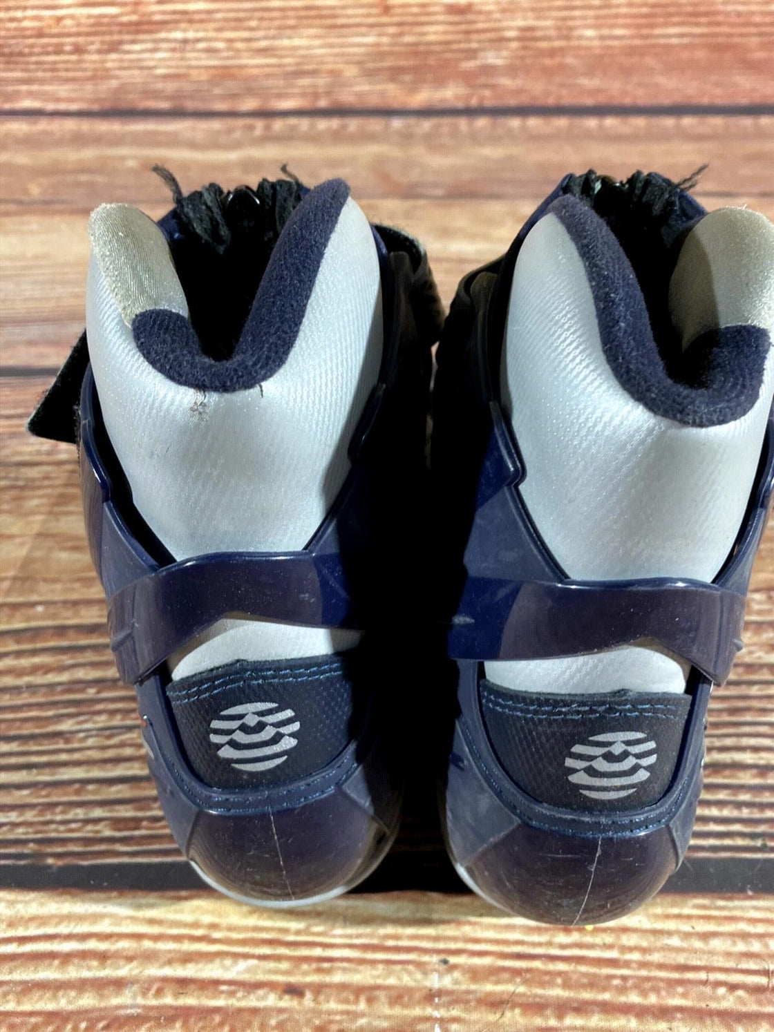 Alpina ST30 Nordic Cross Country Ski Boots Size EU42 US9 for NNN 3170